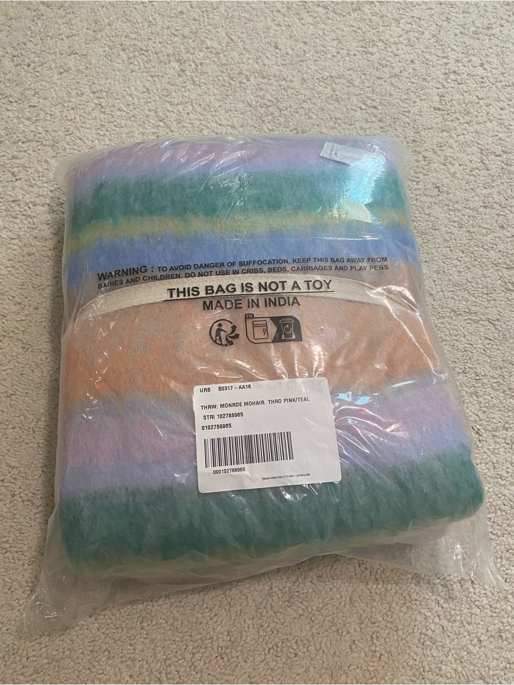 Monroe Faux Mohair Scarf Throw Blanket NWT - Picture 7 of 8